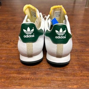 NWT-Men’s adidas Samoa Lea Retro white leather /green stripes - sz 11